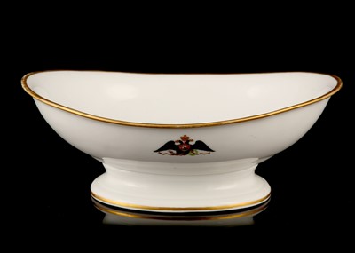 Lot 148 - AN IMPERIAL RUSSIAN PORCELAIN ARMORIAL FOOTED...