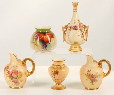 Lot 145 - A COLLECTION OF SMALL ROYAL WORCESTER...