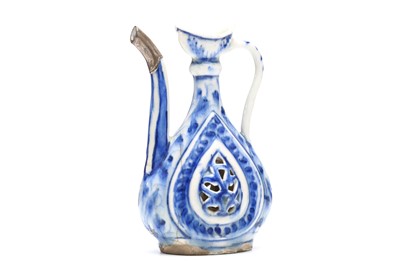 Lot 65 - A RARE SAFAVID BLUE AND WHITE GLAZED...