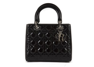 Lot 494 - Christian Dior black patent leather Medium...