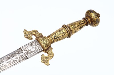 Lot 142 - A SPANISH TOLEDO DAGGER, with gold inlaid...