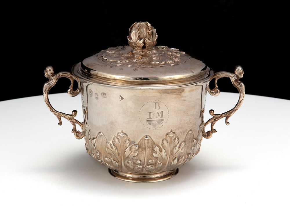 Lot 499 - A good Charles II antique sterling silver...