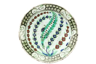 Lot 151 - A TURKISH OTTOMAN IZNIK GLAZED CERAMIC...