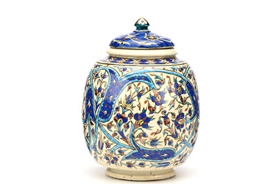 Lot 153 - A FINE TURKISH KUTAHIYA LIDDED JAR, signed by...