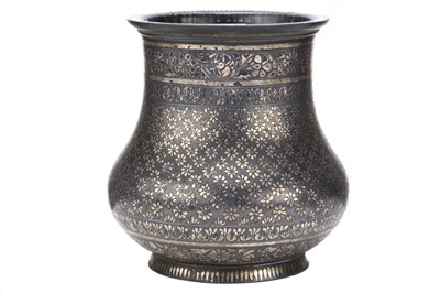 Lot 236 - A LARGE EASTERN INDIAN BIDRI WARE, SILVER...