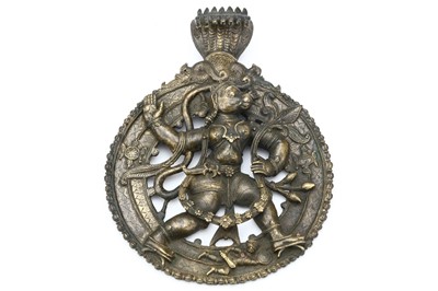 Lot 244 - A SOUTH INDIAN LARGE BRONZE HANUMAN PENDANT....