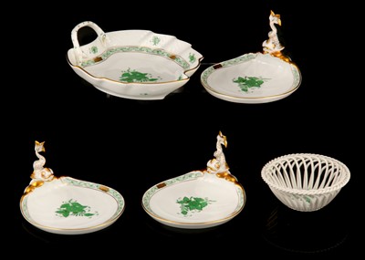 Lot 157 - A COLLECTION OF HEREND PORCELAIN IN 'APPONYI'...