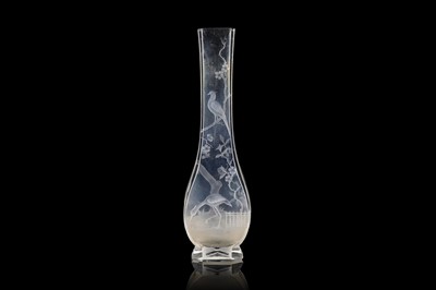 Lot 225 - AN EARLY 20TH CENTURY BACCARAT ENGRAVED GLASS...