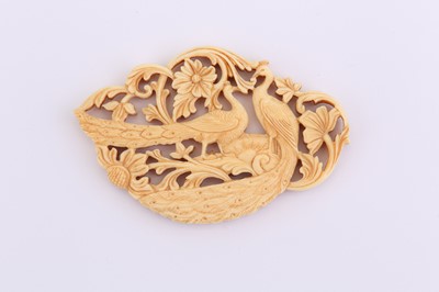 Lot 181 - A 19TH CENTURY INDIAN CARVED IVORY RELIEF OF...