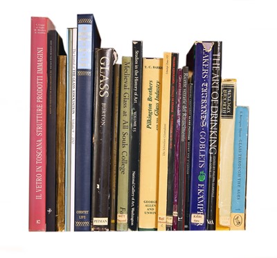 Lot 202A - BOOKS - A COLLECTION OF REFERENCE WORKS ON...