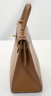 Lot 282 - Hermes gold Epsom Kelly Sellier 28, c.1989...