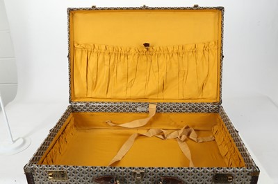 Lot 223 - Set of vintage Goyard luggage, 20th century,...
