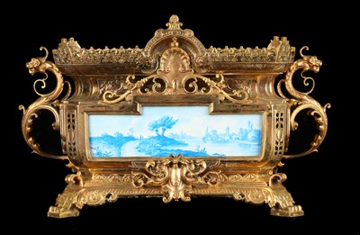 Lot 139 - A LATE 19TH CENTURY FRENCH GILT BRONZE AND...