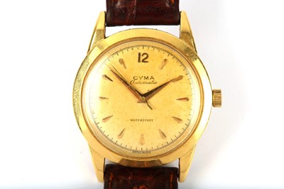 Lot 9 - CYMA. AN 18K YELLOW GOLD AUTOMATIC WRISTWATCH....