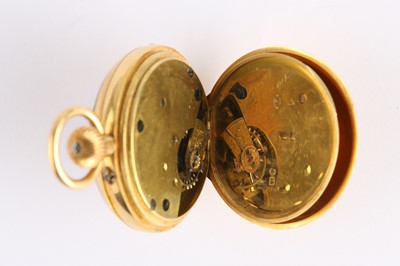 Lot 18 - AN 18K YELLOW GOLD OPEN FACED FOB WATCH. Date:...
