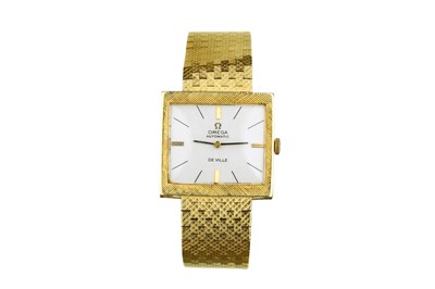 Lot 15 - OMEGA MARRIAGE. AN 18K YELLOW GOLD AUTOMATIC...