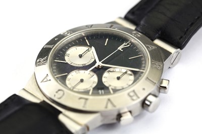 Lot 51 - BVLGARI. A STAINLESS STEEL QUARTZ CHRONOGRAPH...