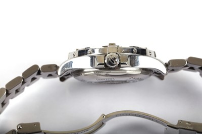 Lot 88 - BREITLING. A STAINLESS STEEL AUTOMATIC...