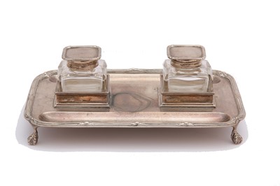Lot 251 - A George V antique sterling silver inkstand,...