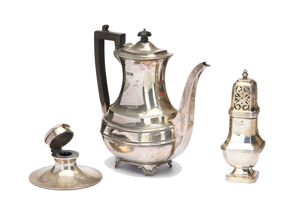 Lot 166 - A mixed group of antique sterling silver