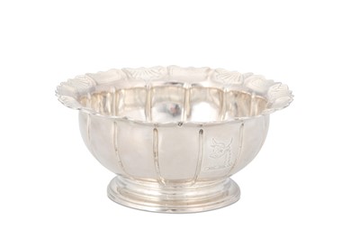 Lot 312 - A George II antique sterling silver sugar bowl,...
