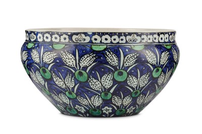 Lot 141 - AN IZNIK-STYLE POTTERY BASIN Ulisse Cantagalli,...