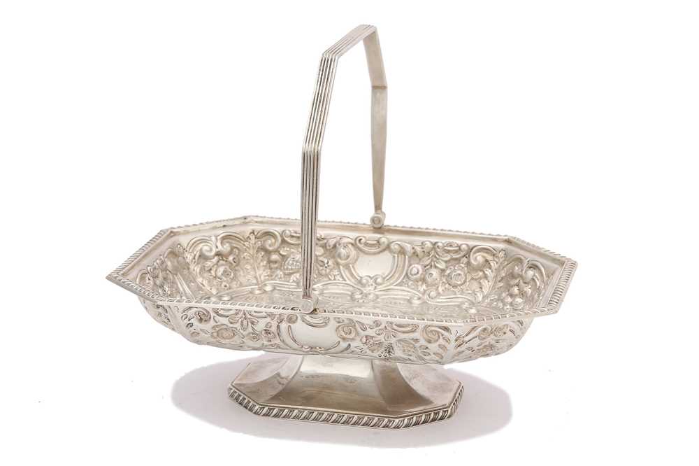 Lot 278 - A late Victorian antique sterling silver swing-...