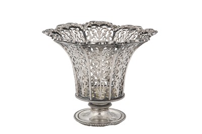 Lot 286 - A 19th century Turkish comport/spoon vase,...