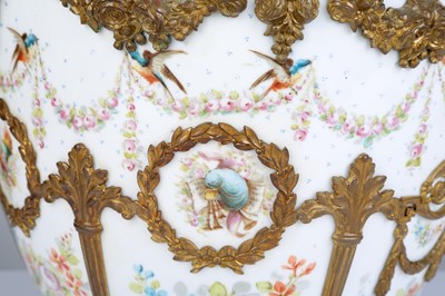 Lot 85 - A 19TH CENTURY SEVRES STYLE PORCELAIN AND GILT...