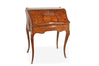 Lot 98 - A FIRST HALF 20TH CENTURY LOUIS XV STYLE...
