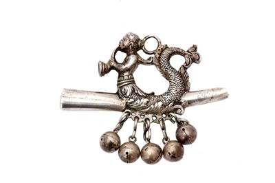 Lot 318 - A rare late 17th century silver baby’s rattle,...