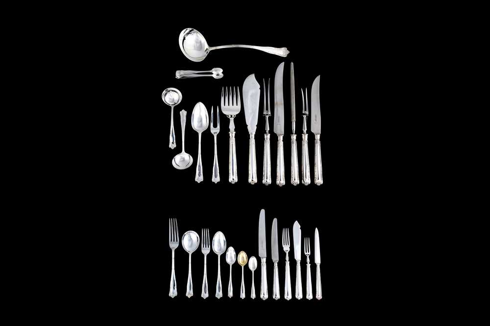 Lot 82 - Queen Anne pattern - A George V antique...