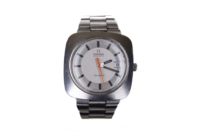 Lot 82 - Omega. A stainless steel automatic calendar...