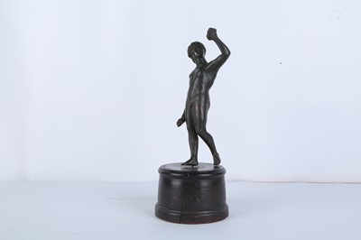 Lot 23 - AFTER THE ANTIQUE: A SMALL BRONZE STATUETTE OF...