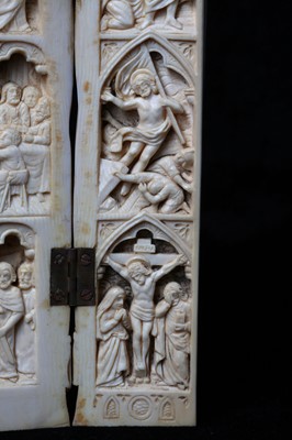 Lot 21 - A LARGE 19TH CENTURY DIEPPE IVORY TRIPTYCH...