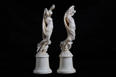 Lot 27 - A PAIR OF 19TH CENTURY FRENCH DIEPPE IVORY...