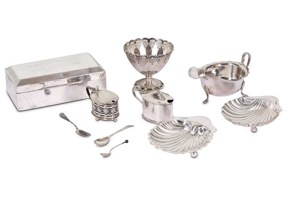 Lot 212 - A mixed group of antique sterling silver