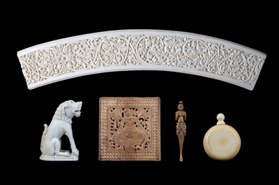 Lot 222 - A MISCELLANEOUS GROUP OF SINHALESE IVORY...