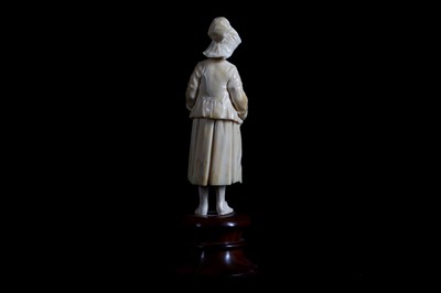 Lot 30 - A 19TH CENTURY FRENCH (DIEPPE) CARVED IVORY...