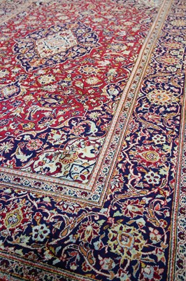 Lot 33 - A FINE SILK KASHAN RUG, CENTRAL PERSIA approx:...