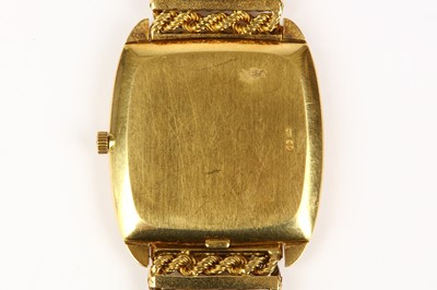 Lot 364 - VACHERON CONSTANTIN. AN 18K YELLOW GOLD...