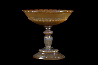 Lot 109 - A 19TH CENTURY GERMAN CARVED AGATE TAZZA the...