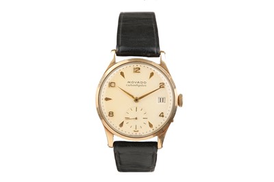 Lot 414 - Movado. A 9K gold manual wind calendar...