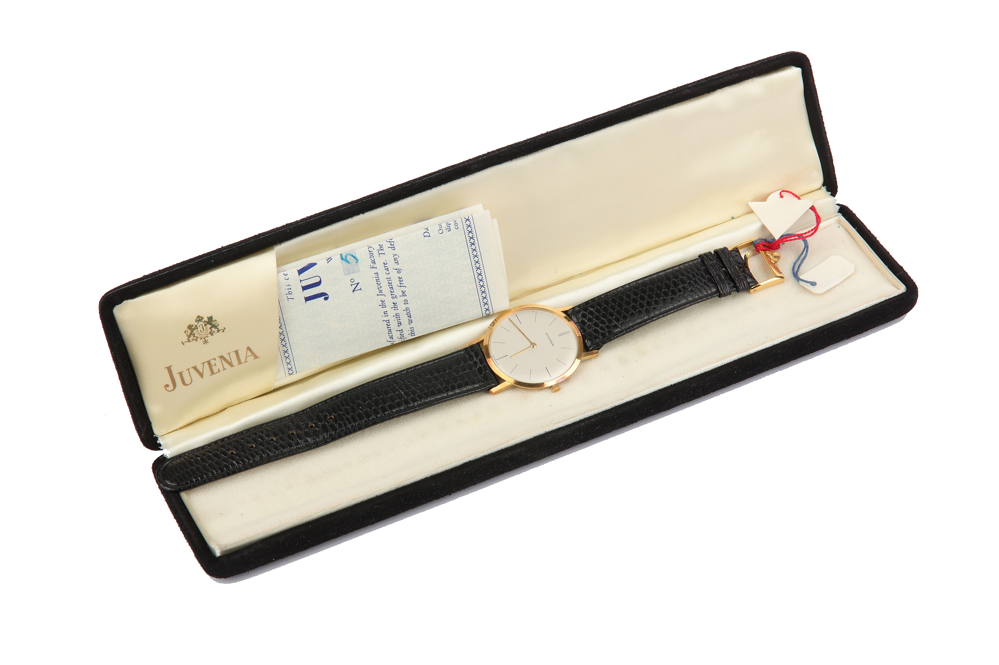 Lot 413 Juvenia. An 18K gold ultra thin manual wind