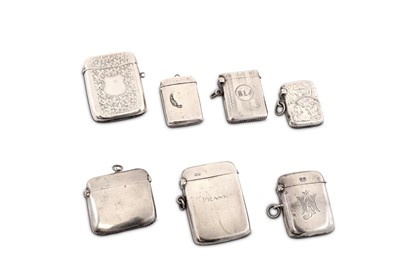 Lot 121 - A mixed group of silver vesta cases, a plain...