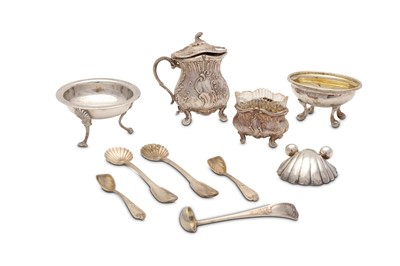 Lot 116 - A mixed group of antique silver items,...