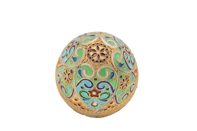 Lot 35 - A Modern Russian 84 zolotnik silver-gilt and...