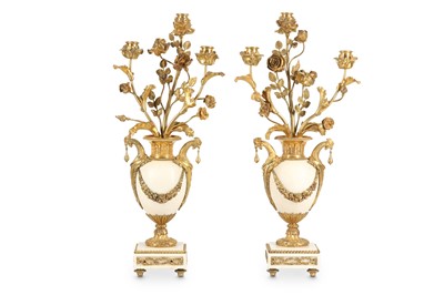 Lot 4 - A FINE PAIR OF LATE 18TH / 19TH CENTURY FRENCH...