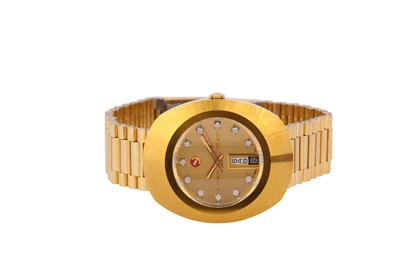 Lot 110 - RADO. A MENS AUTOMATIC PLATED GENTS...