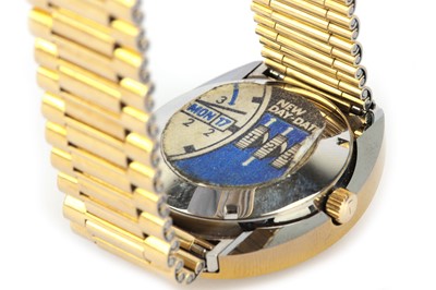 Lot 110 - RADO. A MENS AUTOMATIC PLATED GENTS...